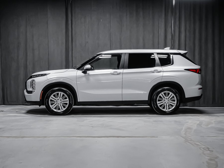 2024 Mitsubishi Outlander ES S-AWC SIEGES CHAUFFANTS APPLE CARPLAY White