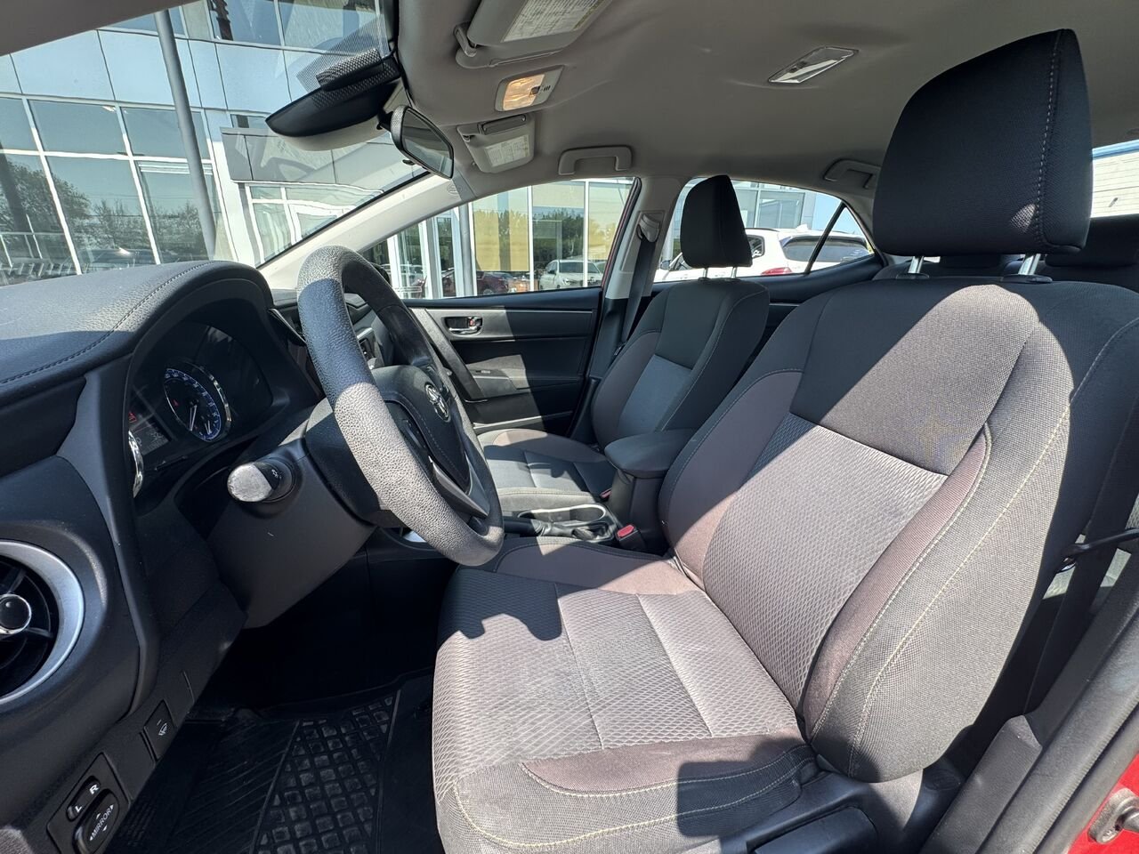 Toyota Corolla 2019 Rouge Granby - photo #12