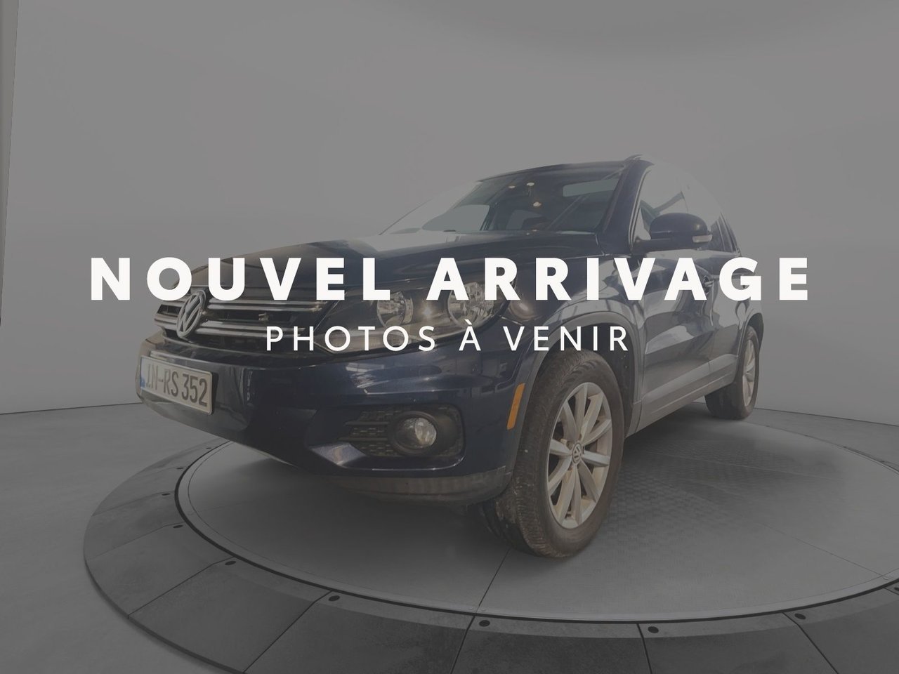 Volkswagen Tiguan NIV WVGNV7AX5HK016430 2017 Bleu Baie-Comeau - photo #0