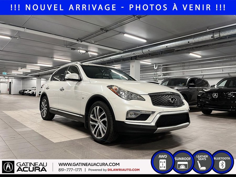 INFINITI QX50 *** CLEAN CARFAX + BAS KILOMÉTRAGE *** 2017 Blanc