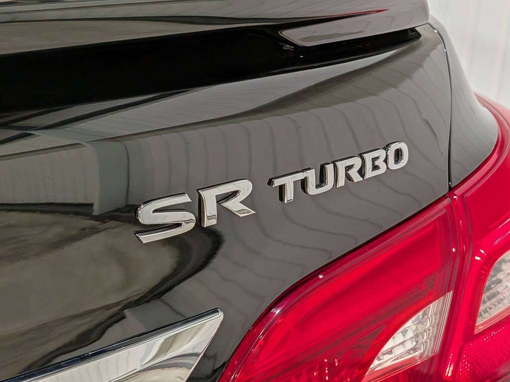 Nissan Sentra 4dr Sdn CVT SR Turbo 2017 Noir Val-David - photo #34