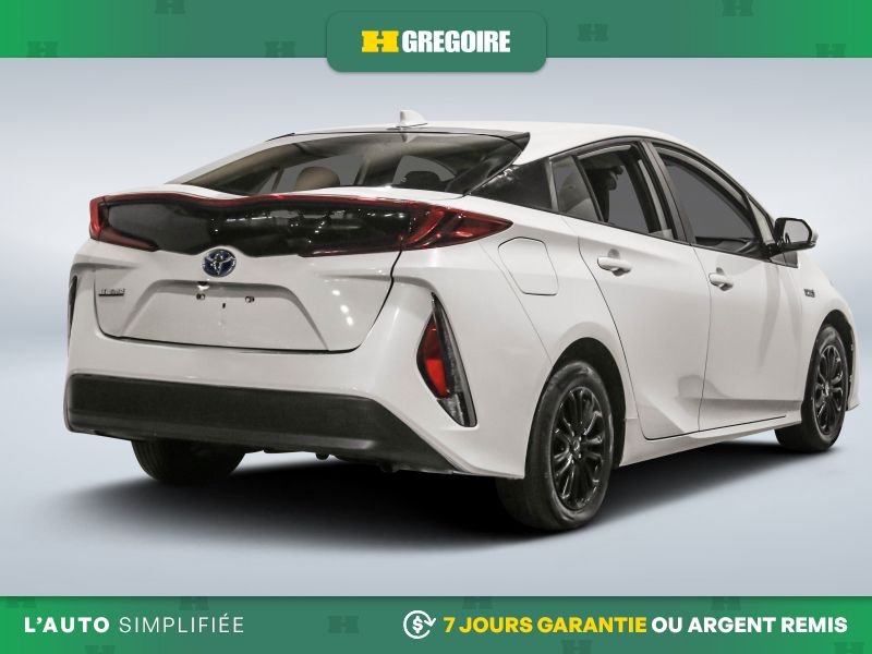 2020 Toyota Prius White Blainville - photo #8