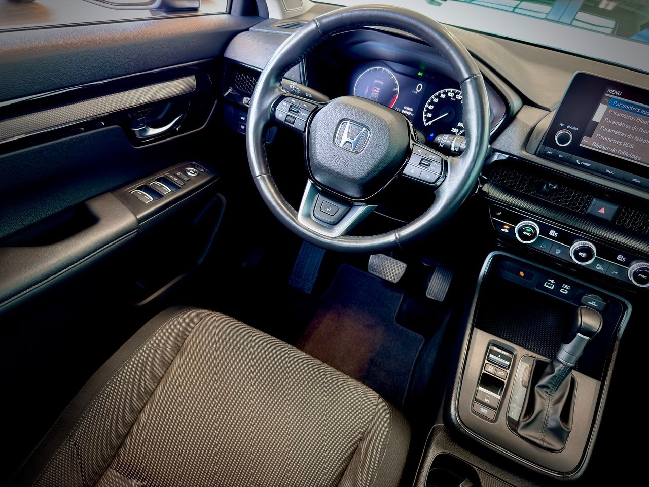 2024 Honda CR-V Black Notre-Dame-des-Prairies - photo #20