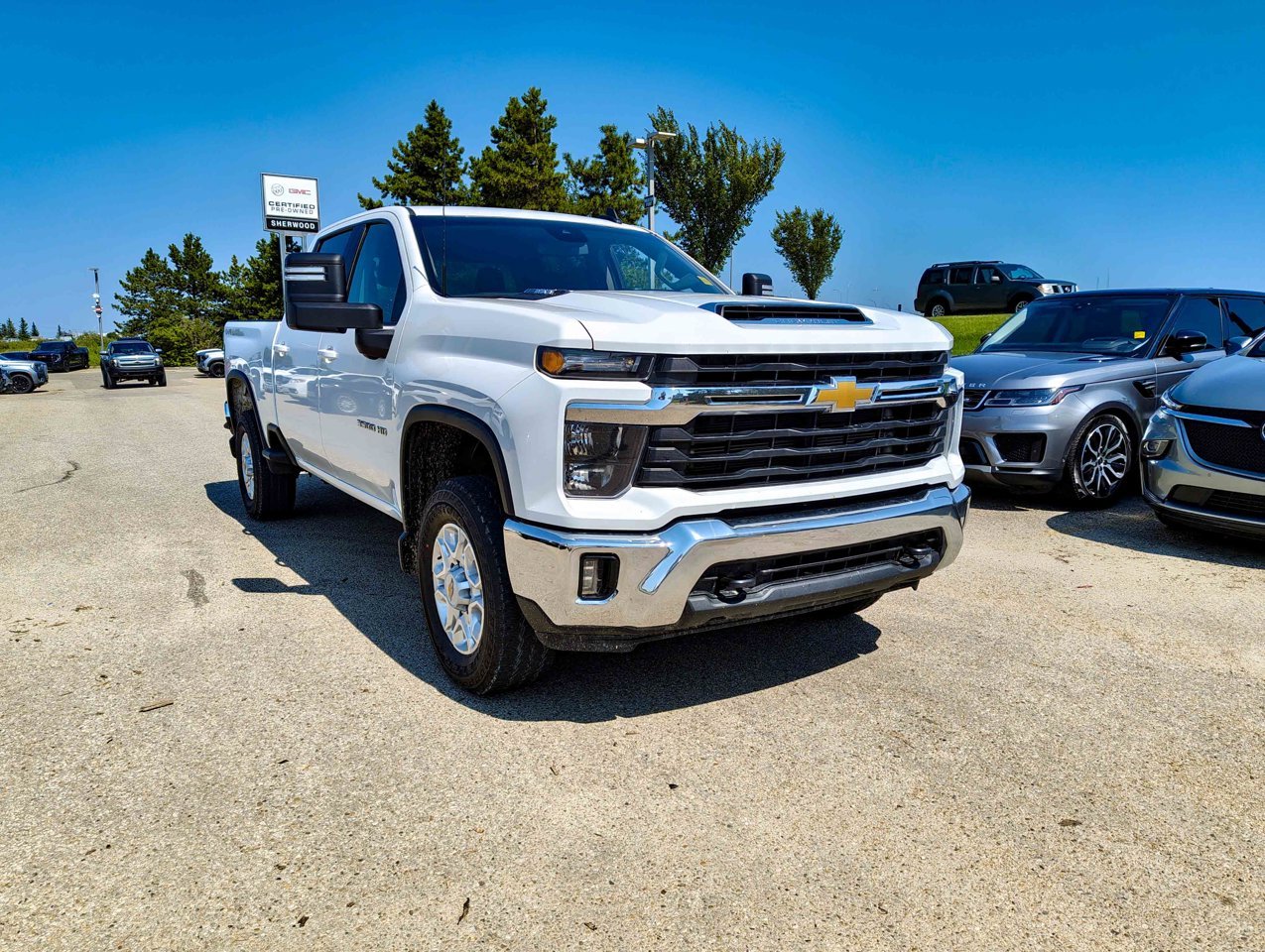 2025 Chevrolet Silverado 3500HD 4WD Crew Cab 159 LT White Sherwood Park - photo #2