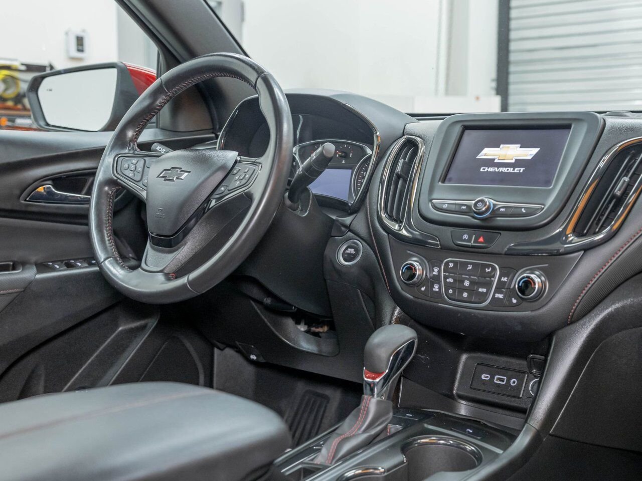 2022 Chevrolet Equinox RS AWD *TOIT* SIÈGES CHAUFF HAYON ELECT CARPLAY Cherry Red Tincoat Saint-Jérôme - photo #25