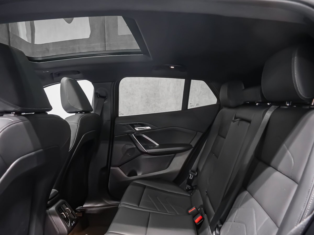 2025 BMW X2 xDrive28i Black Montreal - photo #14