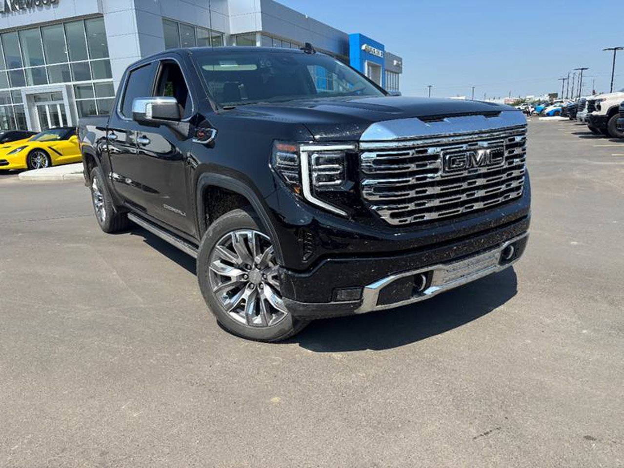 2025 GMC Sierra 1500 4WD Crew Cab 147 Denali Black Sherwood Park - photo #1