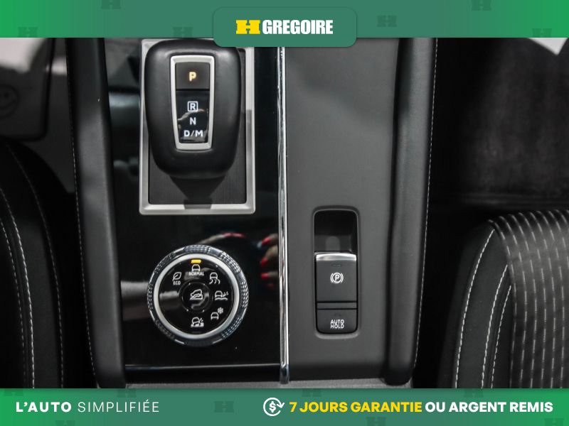 2022 Mitsubishi Outlander Green Laval - photo #20
