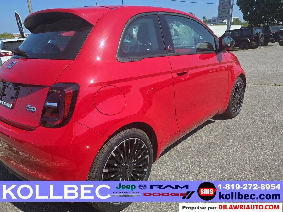 2024 FIAT 500e Red BY (RED)