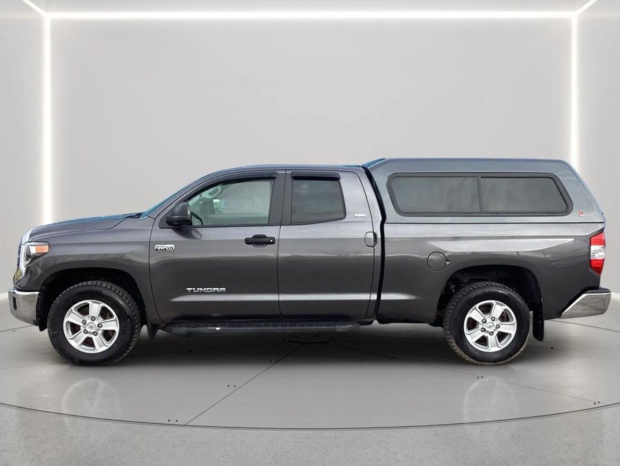 TOYOTA TUNDRA 4X4 2018 2018 Gris magnétique métallisé