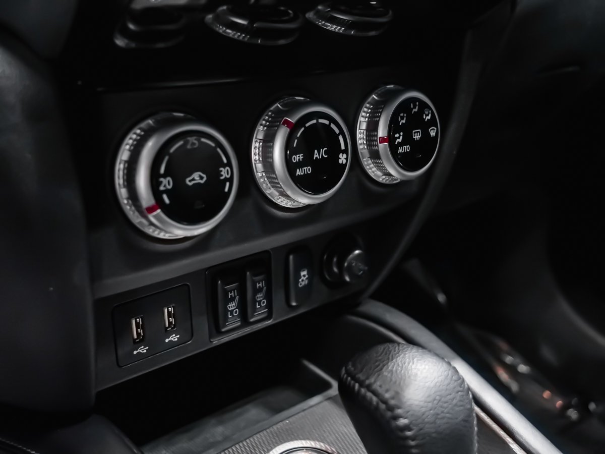 2022 Mitsubishi RVR 2.4L GT AWC Black Montreal - photo #10