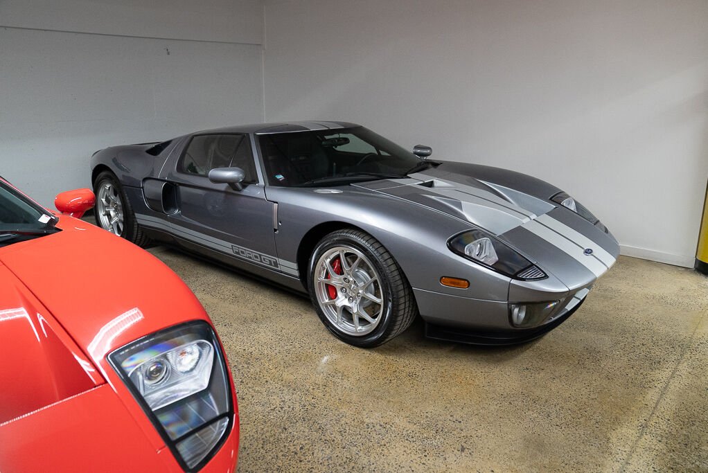 Ford GT 2006 Gris Montréal - photo #1