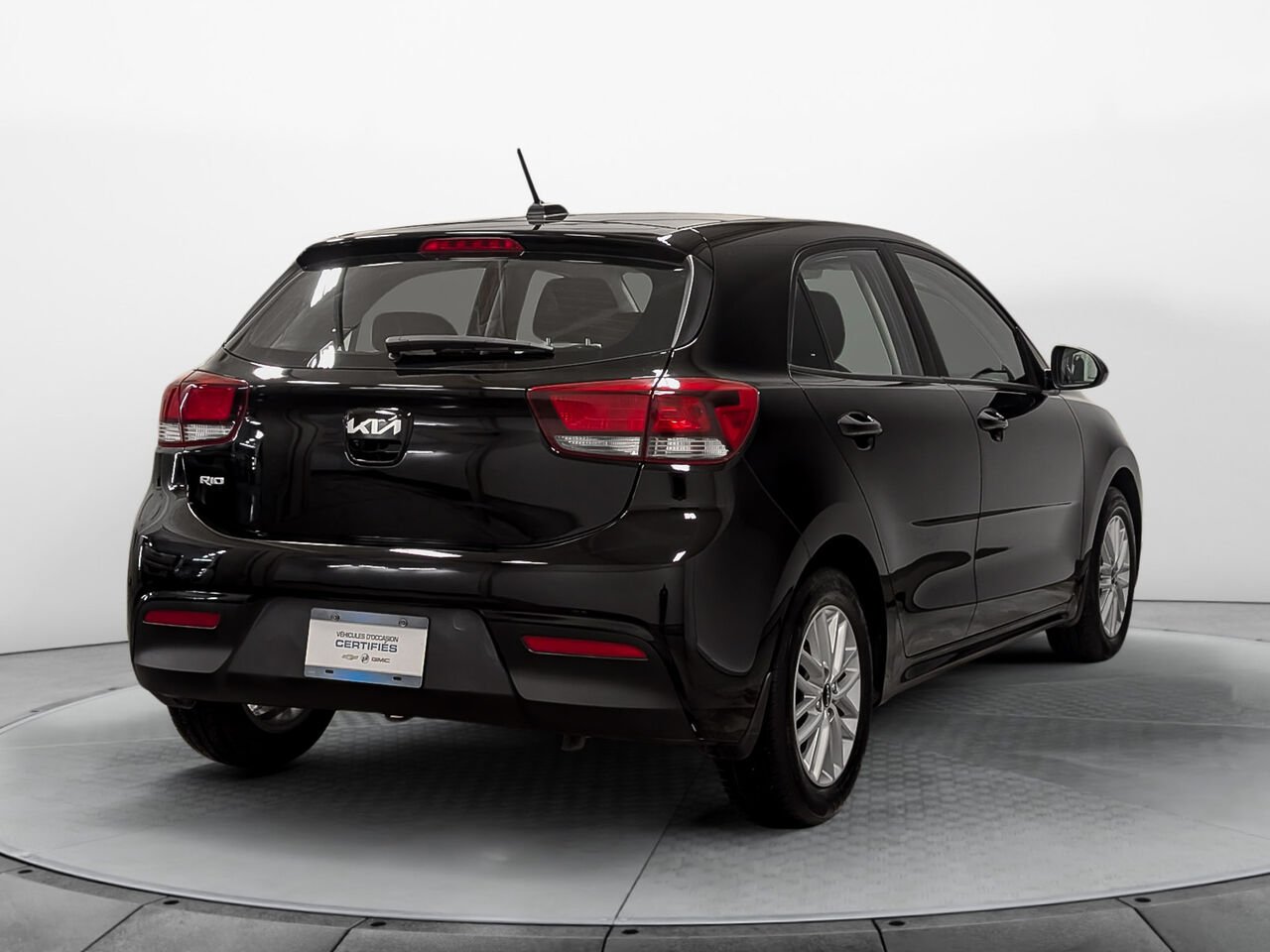 Kia RIO LX Premium Toit Ouvrant Volant et Sièges Chauffant 2023 Autre Sherbrooke - photo #6