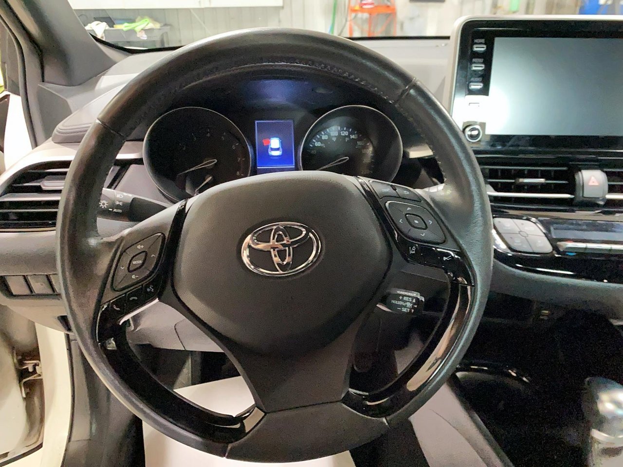 Toyota C-HR NIV JTNKHMBXXM1120130 2021 Blanc Chicoutimi - photo #14
