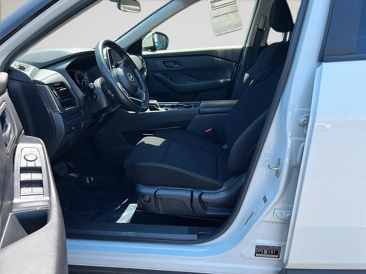 2024 Nissan ROGUE S TRACTION INTEGRALE White Québec - photo #8