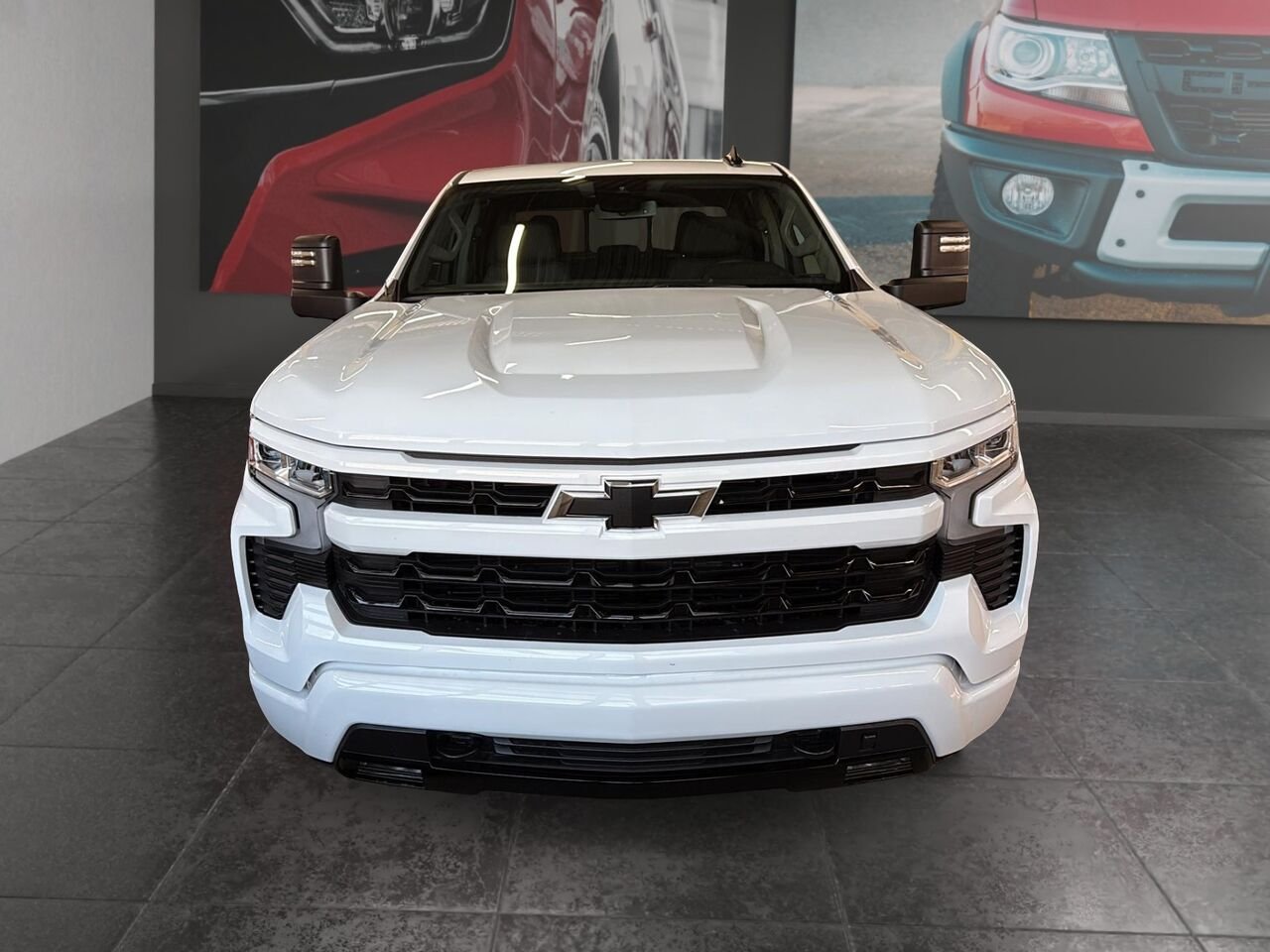 CHEVROLET Silverado 1500 RST 2026 BLANC SOMMET Saint-Hyacinthe - photo #1