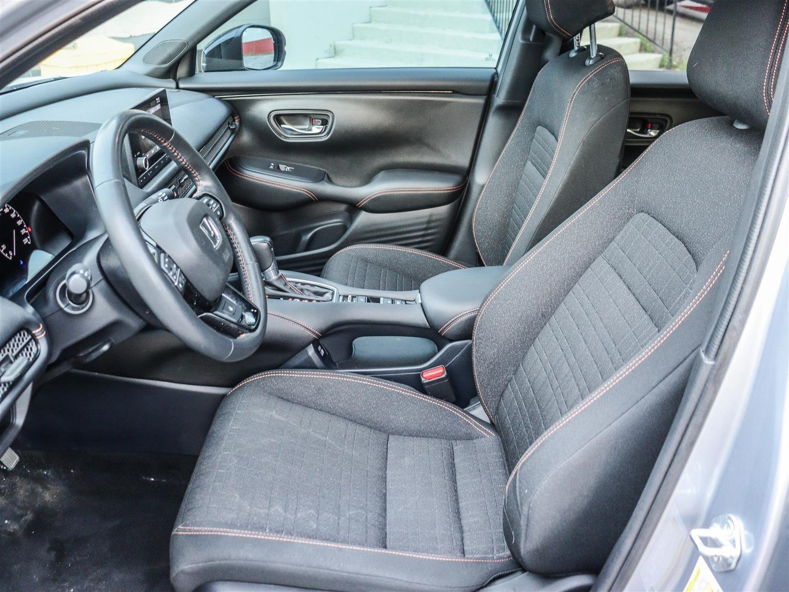Honda HR-V Sport 2023 Silver Ottawa & Gatineau - photo #6