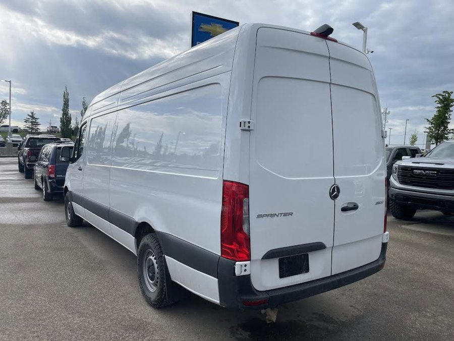 2025 Mercedes-Benz Sprinter Cargo Van 2025 White