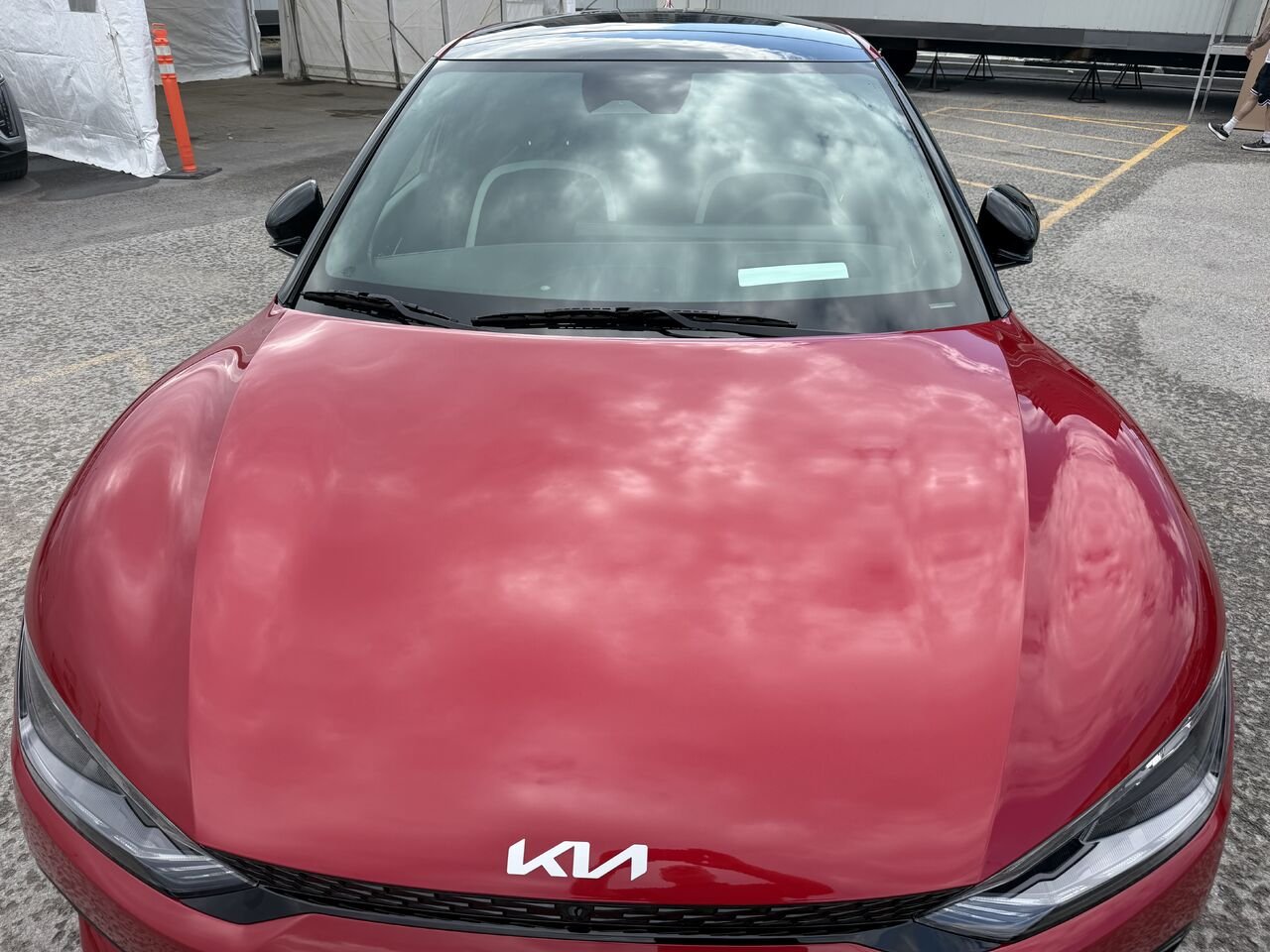 2024 Kia EV6 GT-Line AWD Red Laval - photo #6
