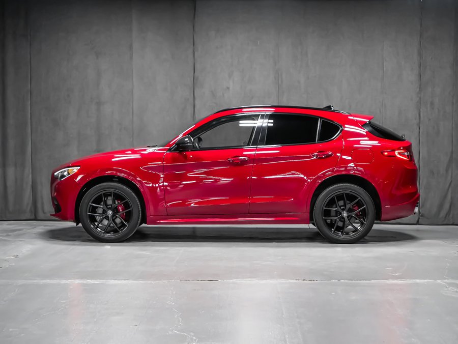 2021 Alfa Romeo Stelvio Ti Red
