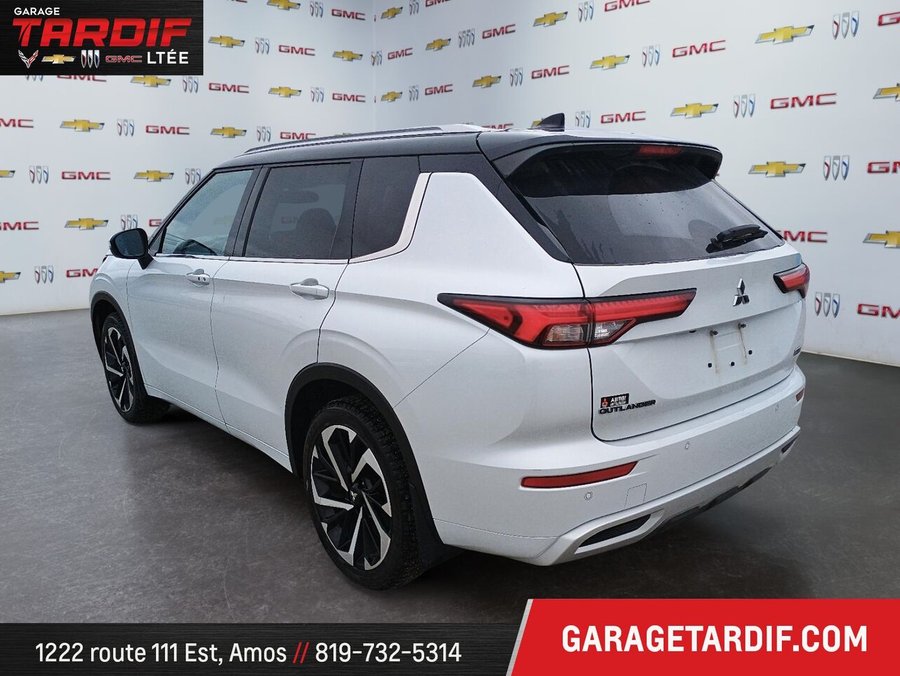 2023 MITSUBISHI OUTLANDER 2023 White
