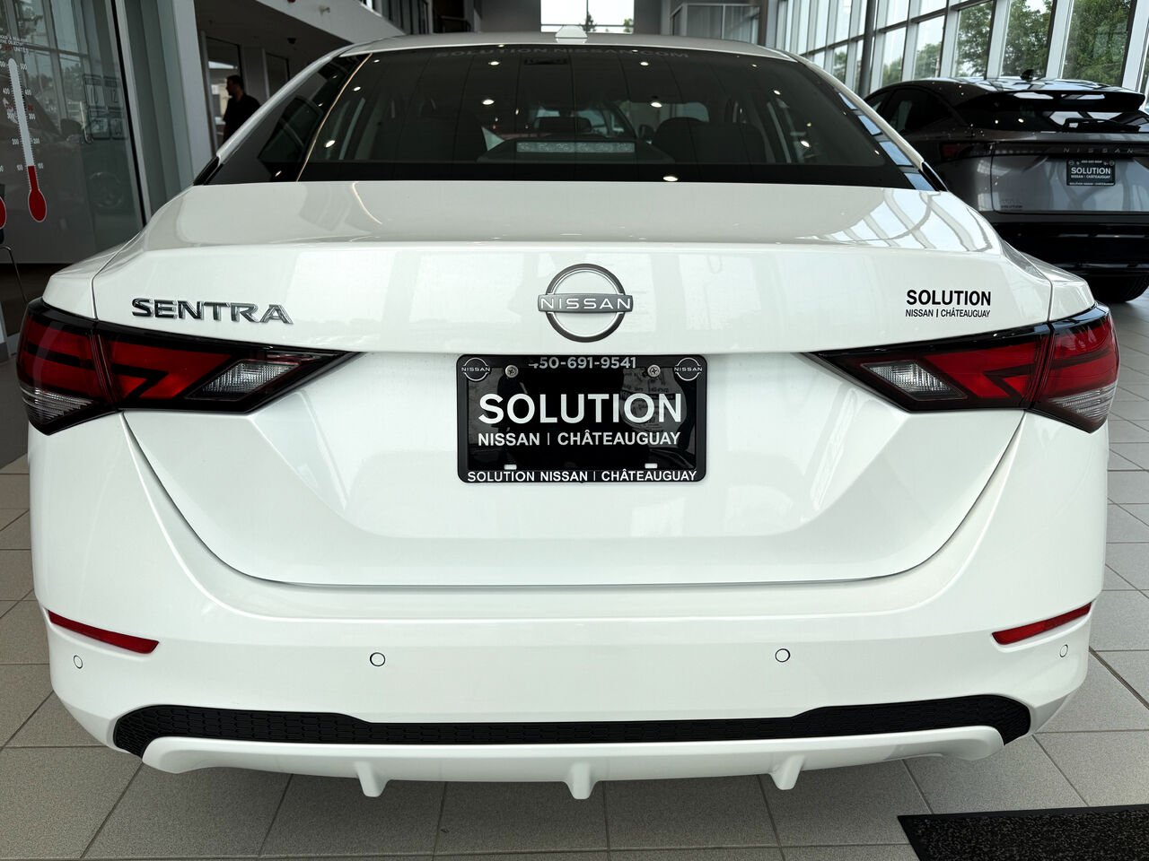 Nissan Sentra SENTRA SV TOIT OUVRANT 2025 Blanc d'Aspen triple couche Châteauguay - photo #6