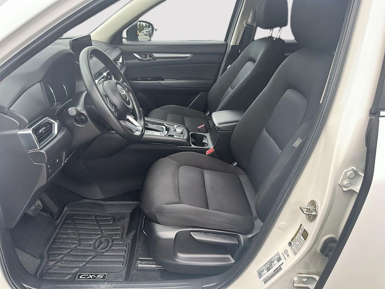 2024 Mazda CX-5 White Rouyn-Noranda - photo #6