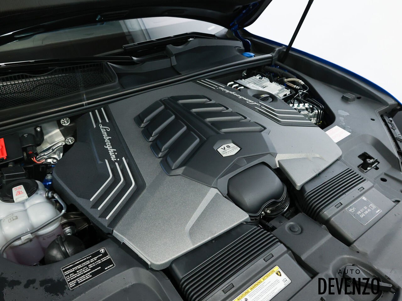 2024 Lamborghini Urus Blue Saint-Eustache - photo #22