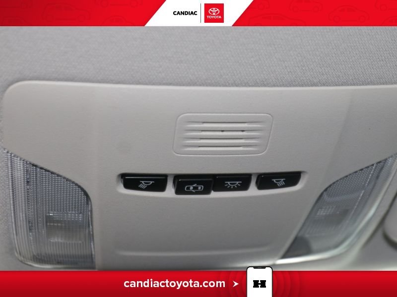 Toyota Corolla 2021 Noir Blainville - photo #31