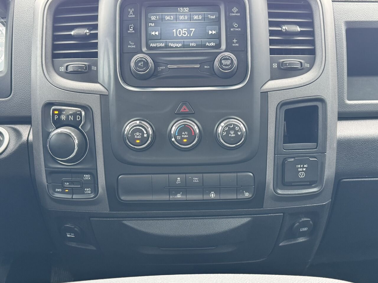 Ram 1500 Classic 2019 Noir Granby - photo #21