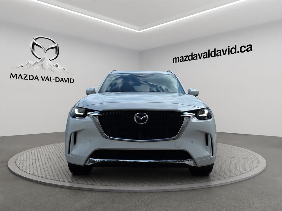2026 Mazda CX-90 PHEV Signature PHEV, 7 passagers, toit pano, cuir, sièges ventilés Platinum Quartz Metallic
