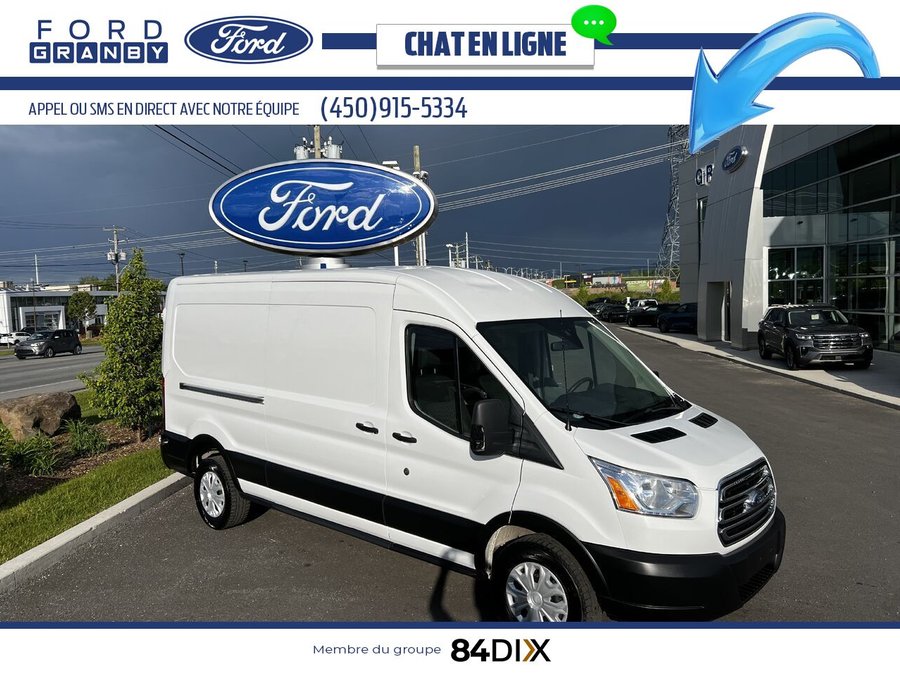Ford Transit fourgon utilitaire T-250 toit moyen 148 po PNBV de 9 000 lb porte coulissante côté passager 2019 Blanc