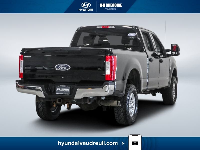 2017 Ford F250SD Black Laval - photo #10