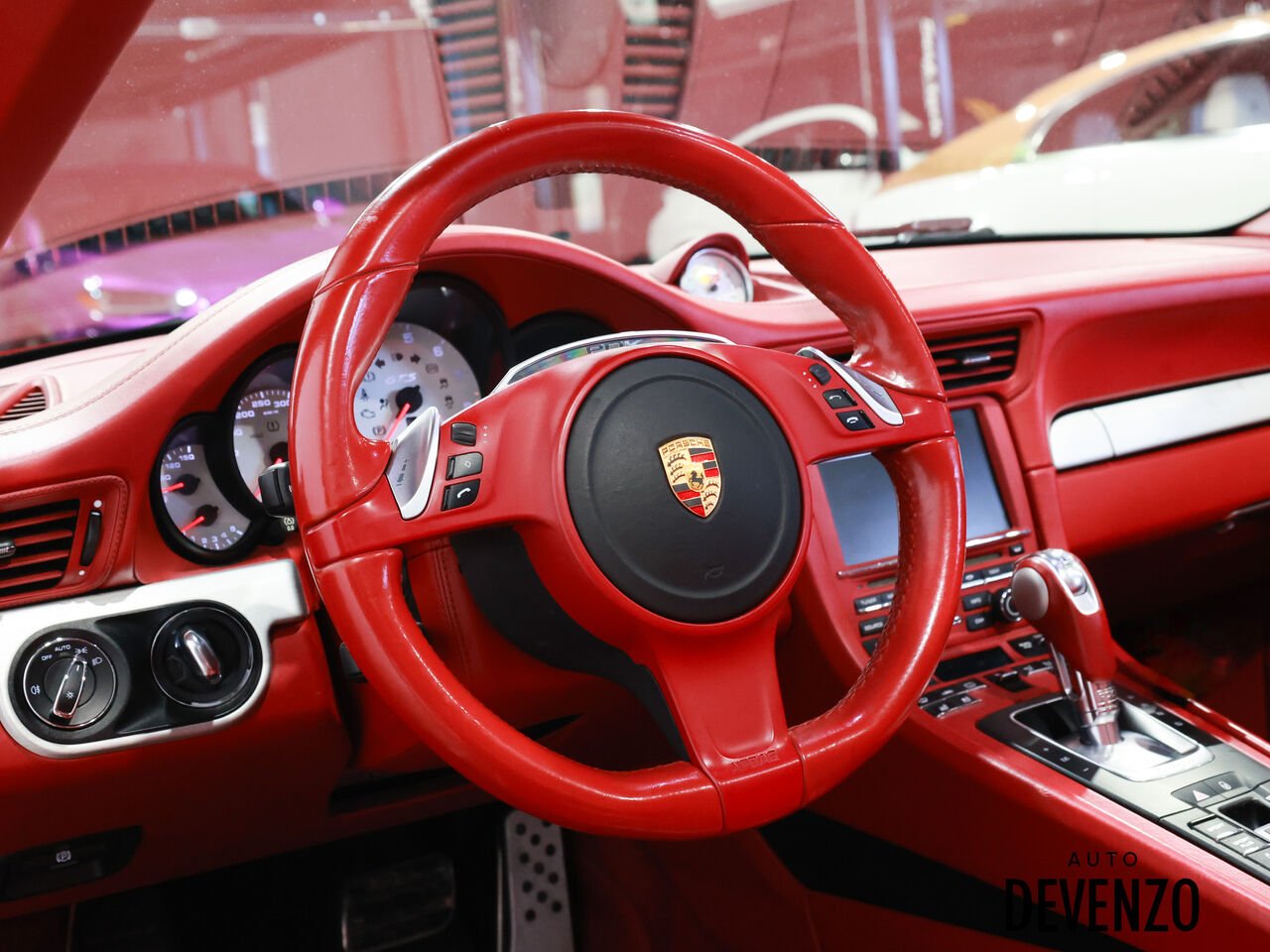 Porsche 911 2016 Rouge Saint-Eustache - photo #12