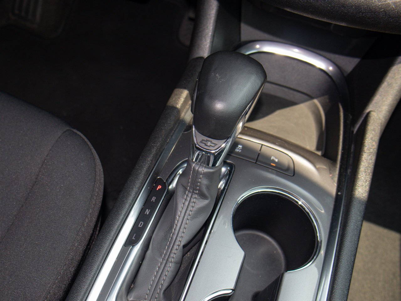 2024 Chevrolet Malibu 4dr Sdn 1LT White Sherwood Park - photo #27