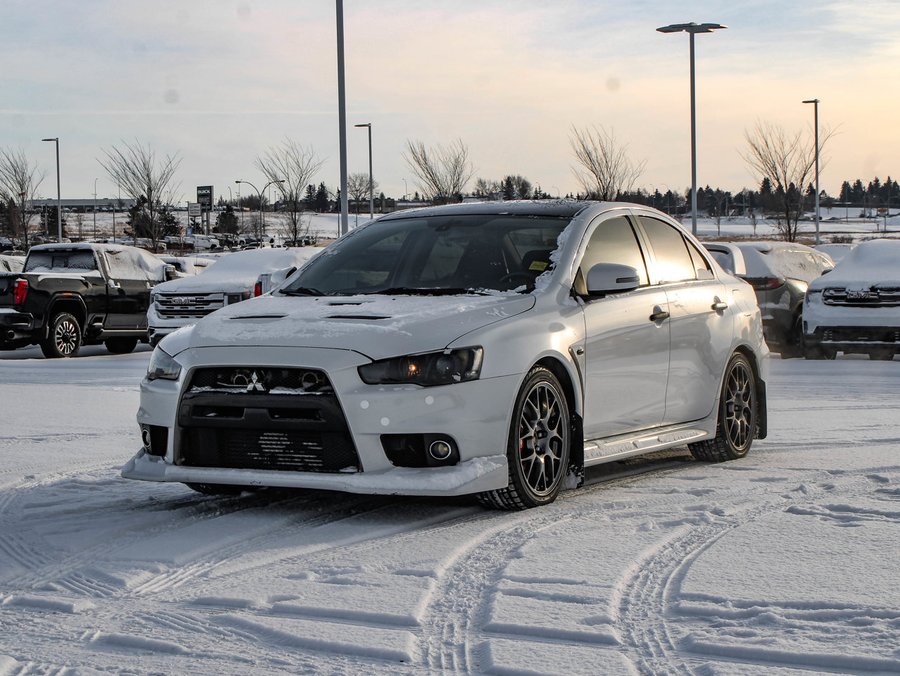 2015 Mitsubishi Lancer Evolution 2015 White