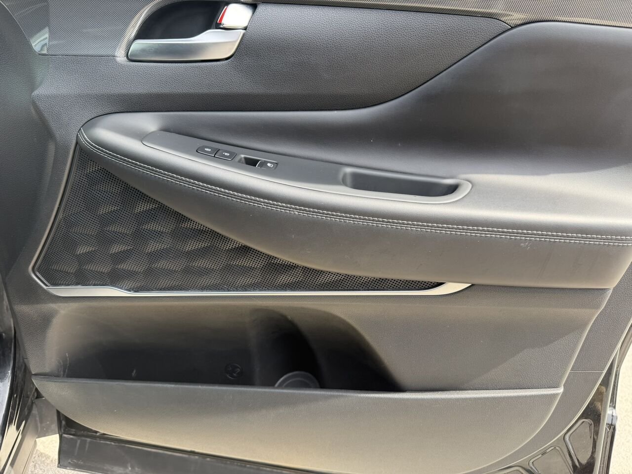 Hyundai Santa Fe HYBRIDE RECHARGEABLE LUXURY AWD 2023 Noir Laval - photo #25