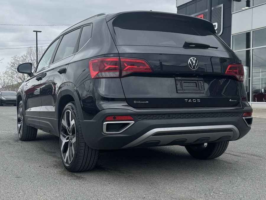 2022 Volkswagen Taos Highline 2022 Black