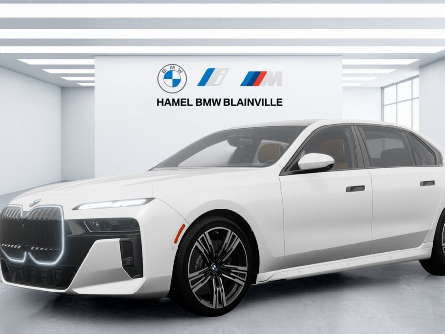 2026 BMW 7 Series 2026 Alpine White