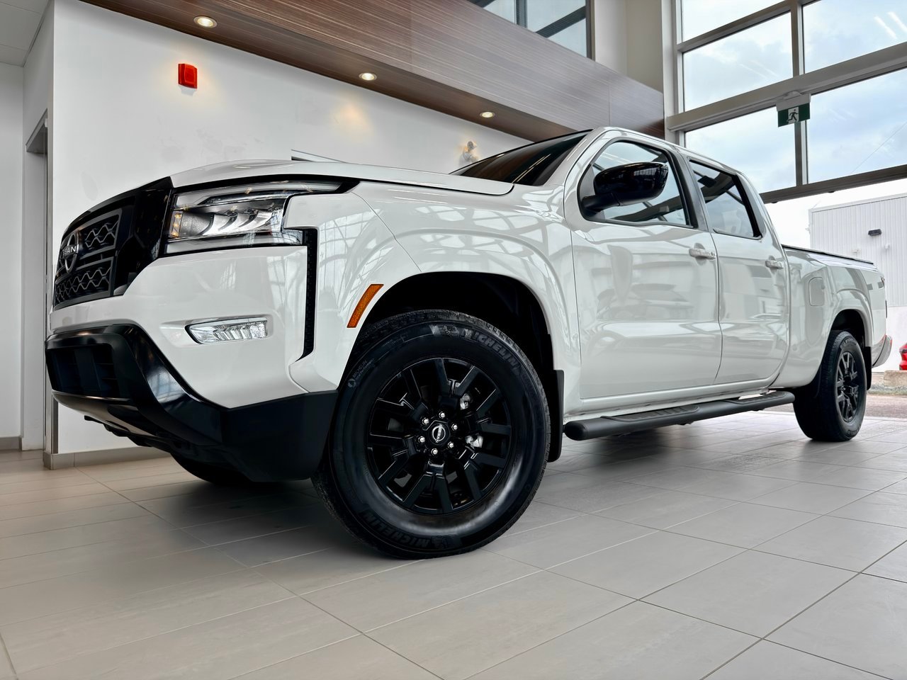 2023 Nissan Frontier White Notre-Dame-des-Prairies - photo #13