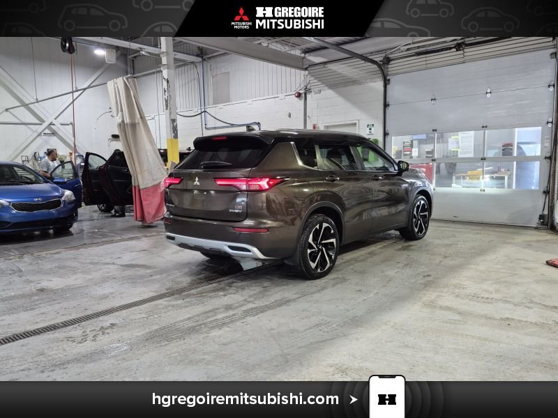 2023 Mitsubishi Outlander Plug-In Hybrid Bronze Blainville - photo #8