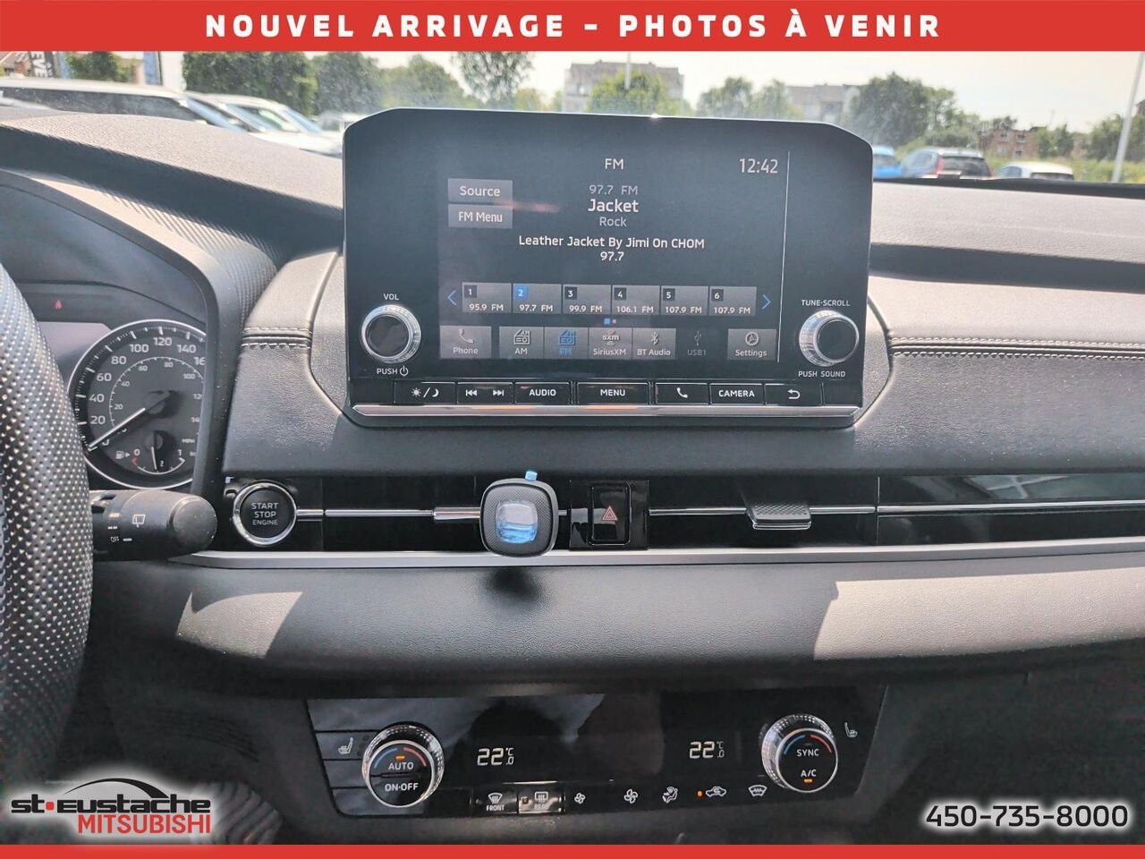 Mitsubishi Outlander 2024 Argent Saint-Eustache - photo #6