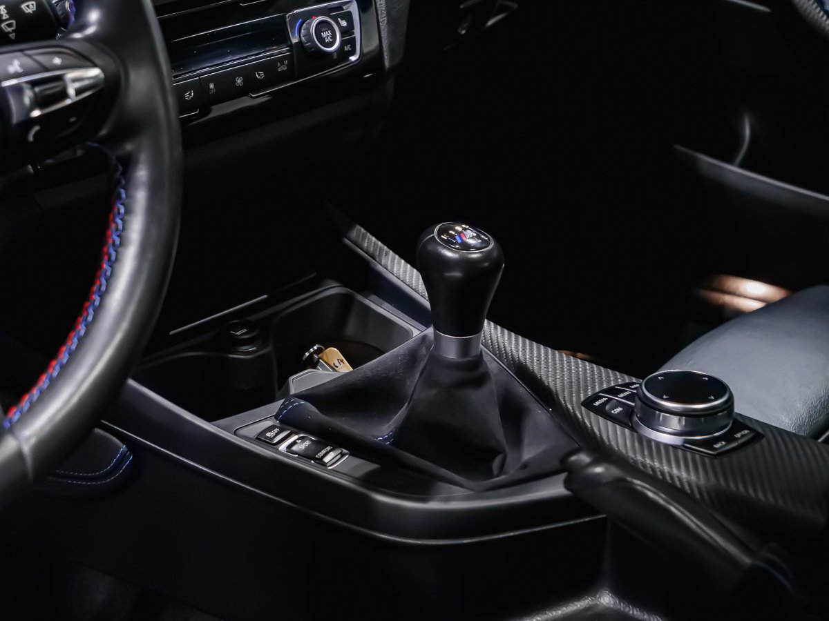 2017 BMW M2 Black Montreal - photo #10
