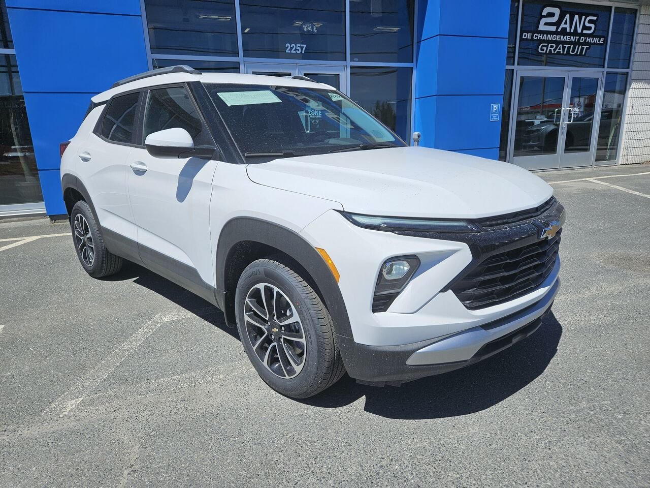 2026 Chevrolet Trailblazer Traction intégrale, 4 portes LT SUMMIT WHITE Thetford Mines - photo #1