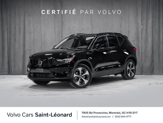 2025 Volvo XC40 B5 AWD PLUS CLIMATE PCKG CAM360 SUNROOF Black