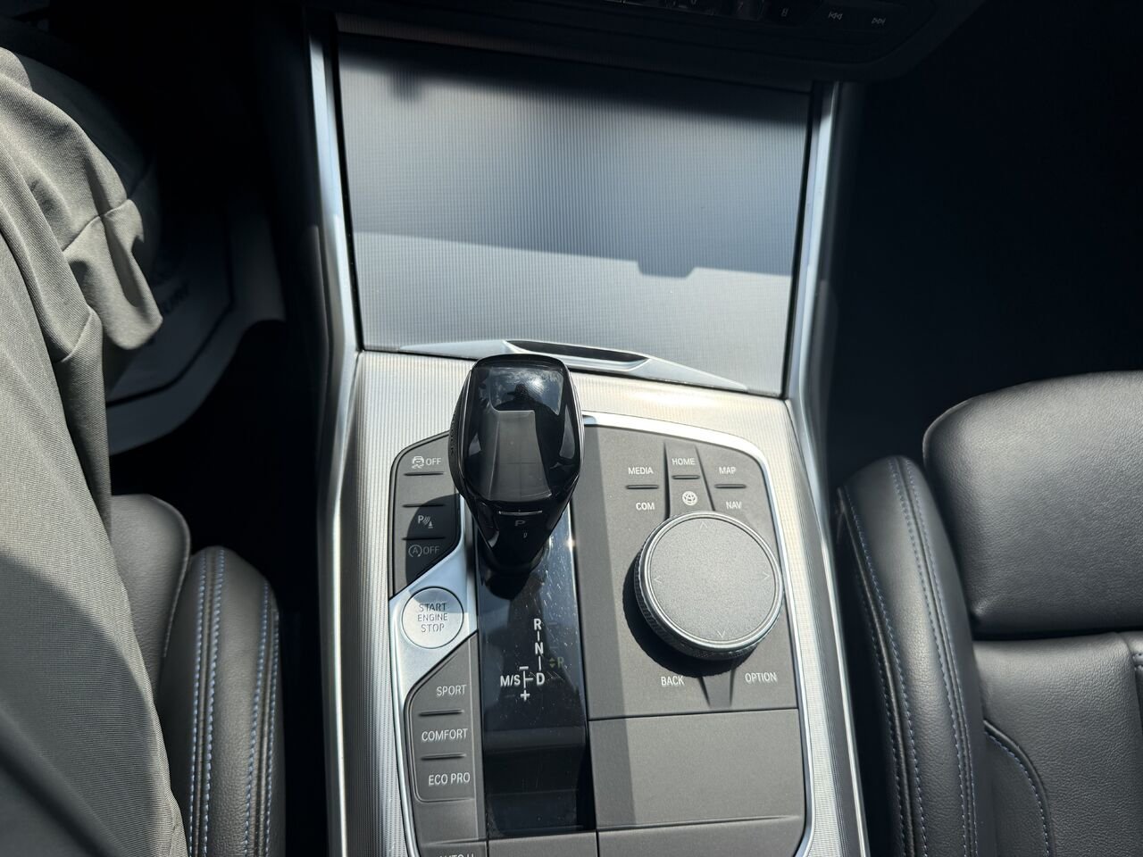 2019 BMW Série 3 330XI M PACKAGE Blue Laval - photo #28