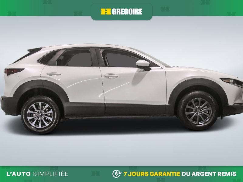 2024 Mazda CX-30 White Laval - photo #10