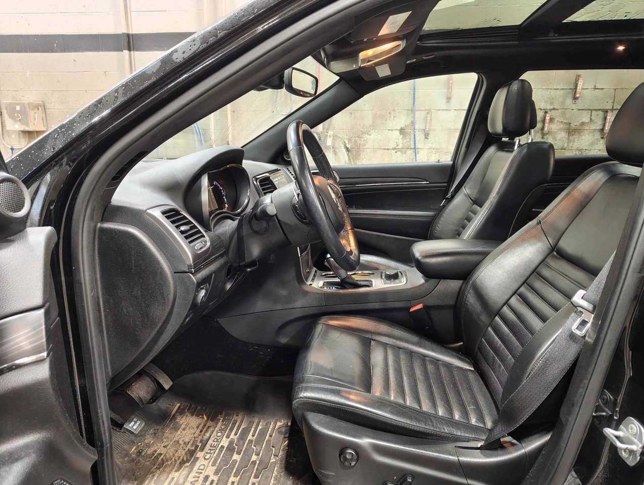 2021 Jeep Grand Cherokee Limited X 4x4 Black Sherwood Park - photo #7