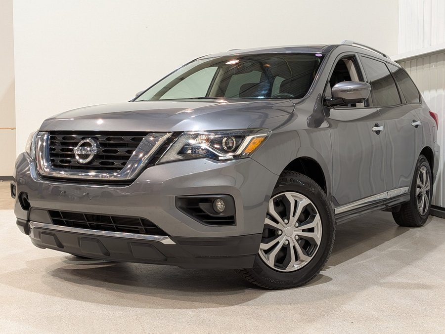 Nissan Pathfinder 4WD 4dr Platinum 2017 Gris
