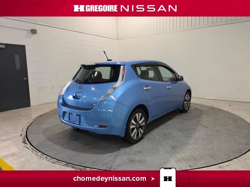 2014 Nissan Leaf Blue Saint-Eustache - photo #8